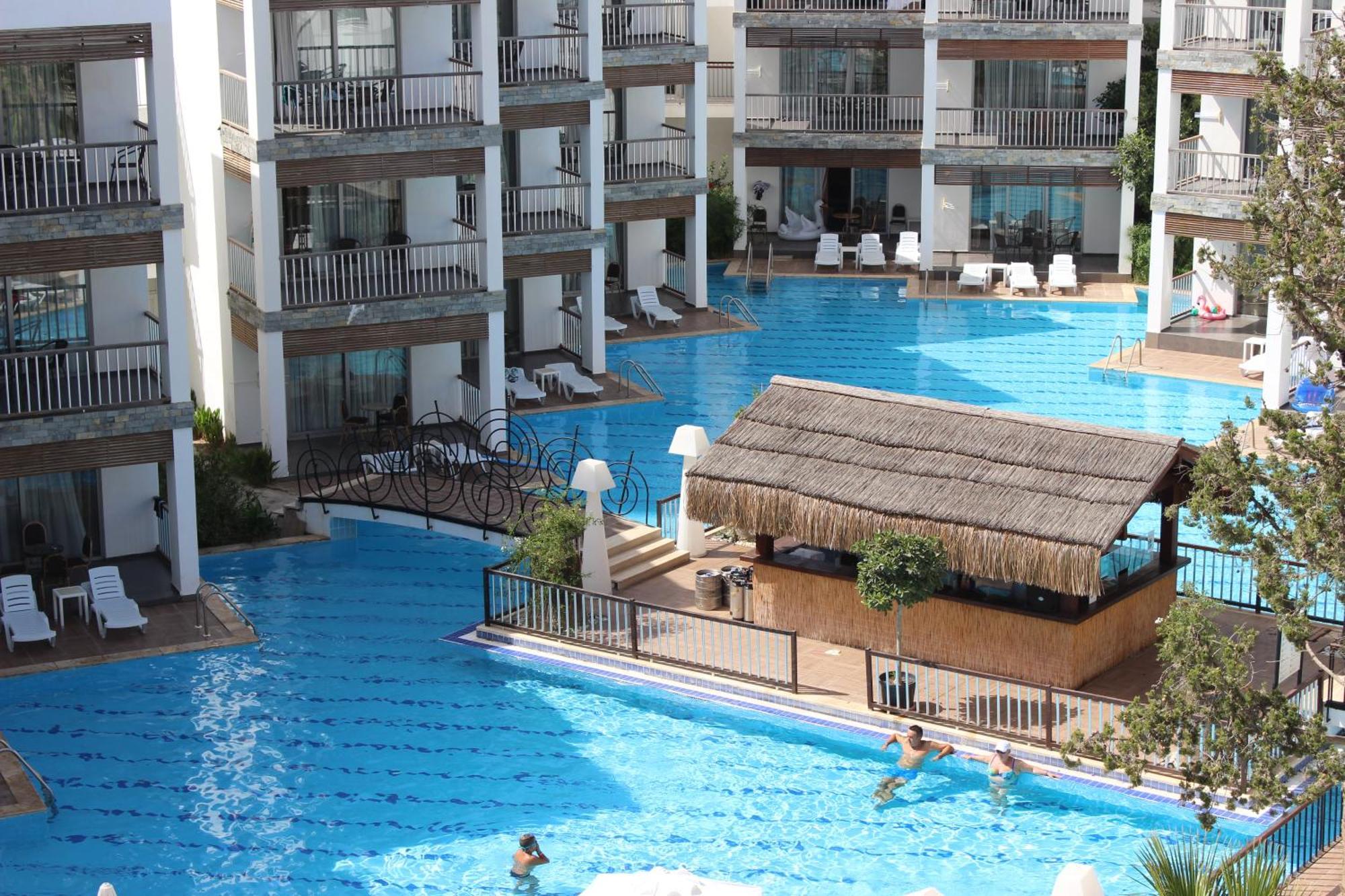 Ladonia Hotels Mio Bianco Akyarlar Exterior foto
